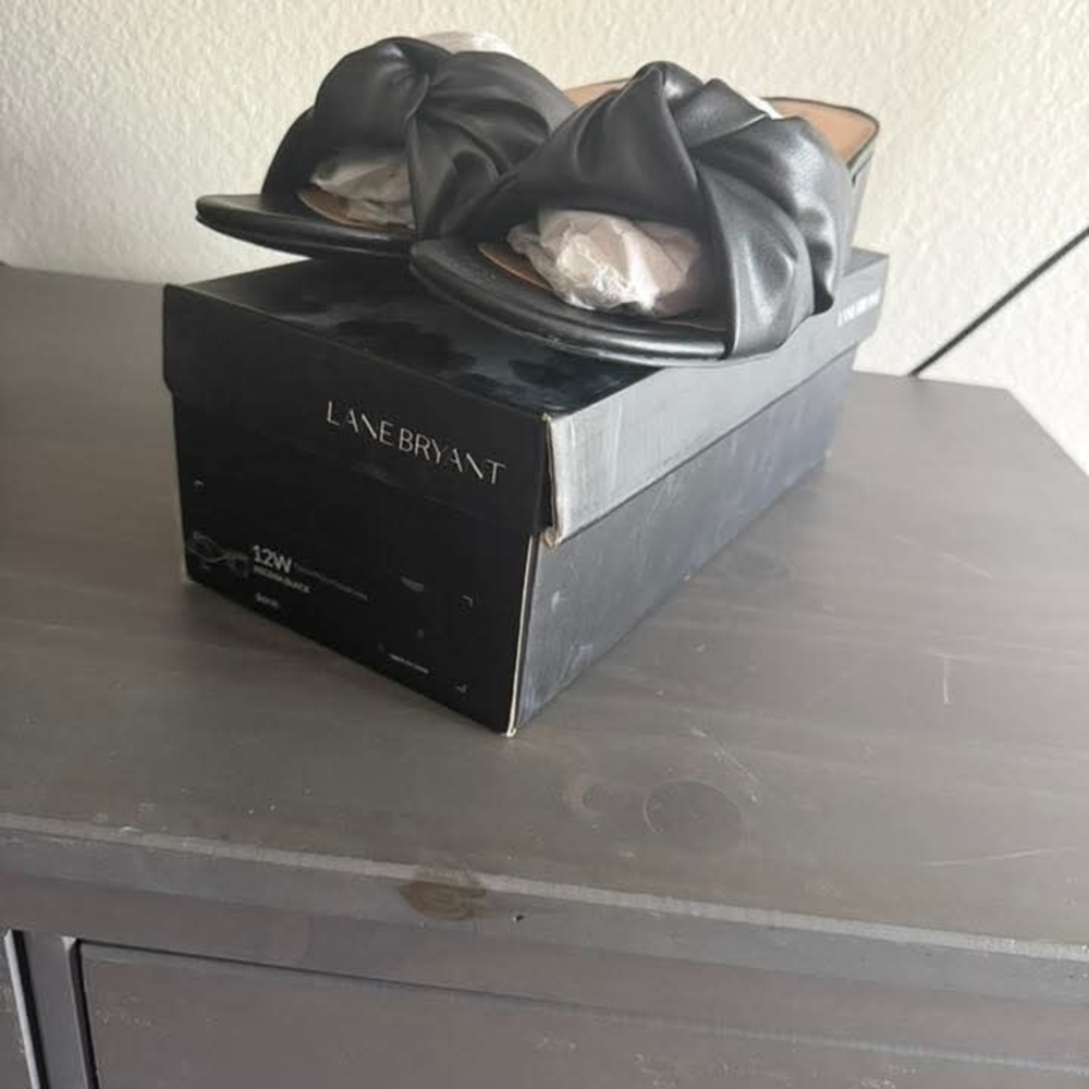 Lane Bryant Elegant Knot Detail Heel